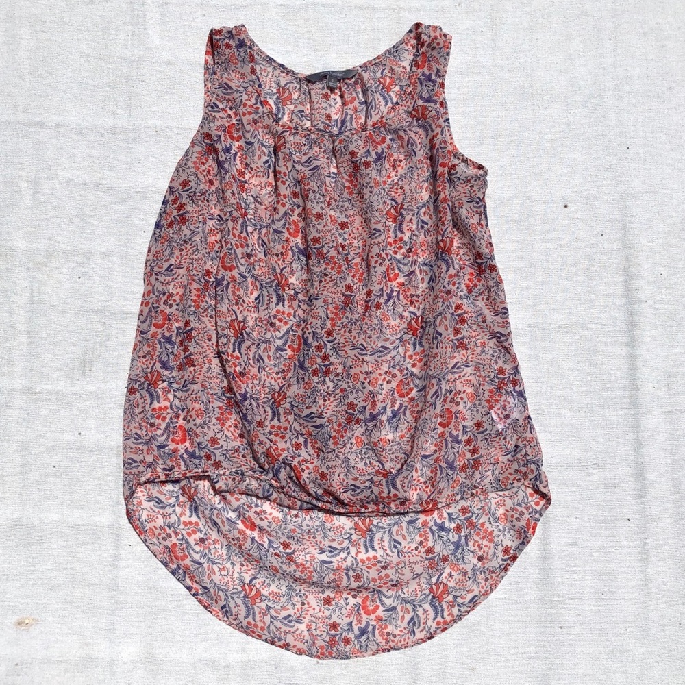 ✨Daisy Fuentes Floral Blouse!